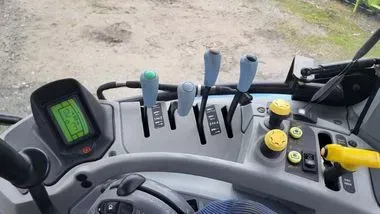 New Holland T6050 / 2012 / 13 300 m/h (14)