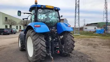 New Holland T6050 / 2012 / 13 300 m/h (6)