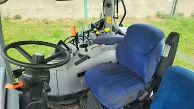 New Holland T6050 / 2012 / 13 300 m/h (11)