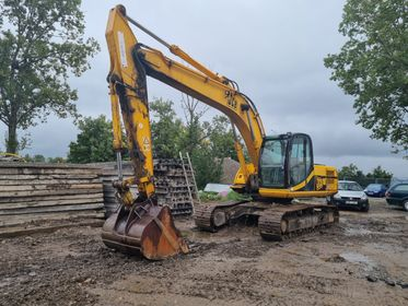JCB JS 210 Excavator  (1)