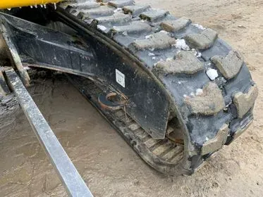 Komatsu PC 35MR- 5/ 2020/ 897mth/ crawler mini excavator (17)