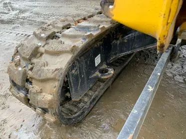 Komatsu PC 35MR- 5/ 2020/ 897mth/ crawler mini excavator (18)