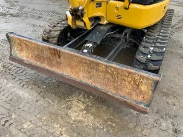 Komatsu PC 35MR- 5/ 2020/ 897mth/ crawler mini excavator (19)