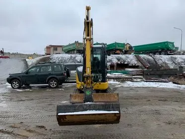 Komatsu PC 35MR- 5/ 2020/ 897mth/ crawler mini excavator (3)