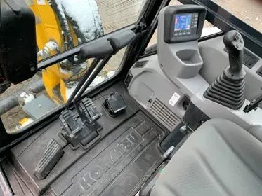 Komatsu PC 35MR- 5/ 2020/ 897mth/ crawler mini excavator (56)