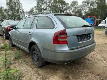 ŠKODA Octavia Combi 1.9 TDI/ 26.9.2006/ 630.979 km (5)