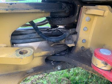 CAT 906 H/ 2008/ 15716 km (19)