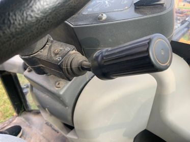 CAT 906 H/ 2008/ 15716 km (32)