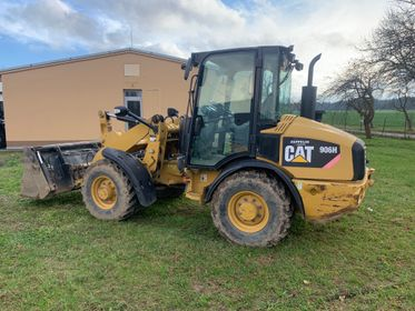 CAT 906 H/ 2008/ 15716 km (5)