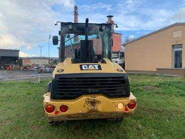 CAT 906 H/ 2008/ 15716 km (7)