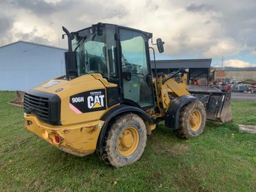 CAT 906 H/ 2008/ 15716 km (8)
