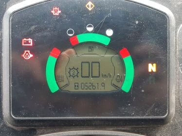 CAT 906 H/ 2008/ 15716 km (28)