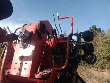 JONSERED BIG JON 2490 (4)