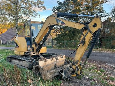 CAT 305 C (7)
