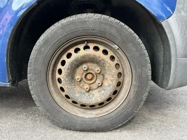 Volkswagen Transporter / 2004 / 292 000 km (12)