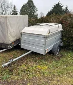 Přípojné vozíky AGADOS / SACHER (1)