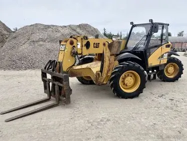 CATTERPILAR TH460B (3)