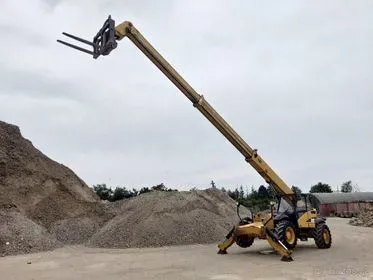 CATTERPILAR TH460B (8)