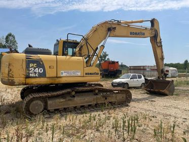 KOMATSU PC240 NLC 8 (4)