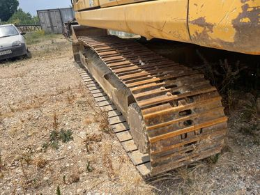 KOMATSU PC240 NLC 8 (23)