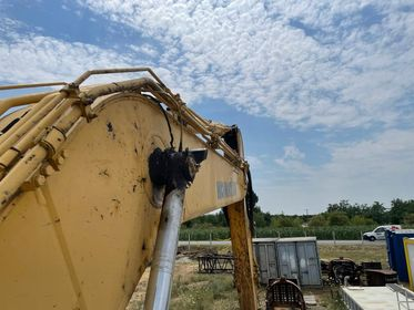 KOMATSU PC240 NLC 8 (9)