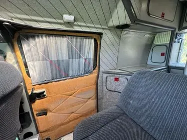 Renault Trafic T4X / 1983 /  262 147 km (27)