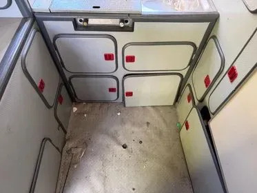 Renault Trafic T4X / 1983 /  262 147 km (23)