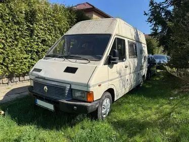 Renault Trafic T4X / 1983 /  262 147 km (1)