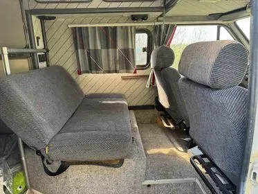 Renault Trafic T4X / 1983 /  262 147 km (19)