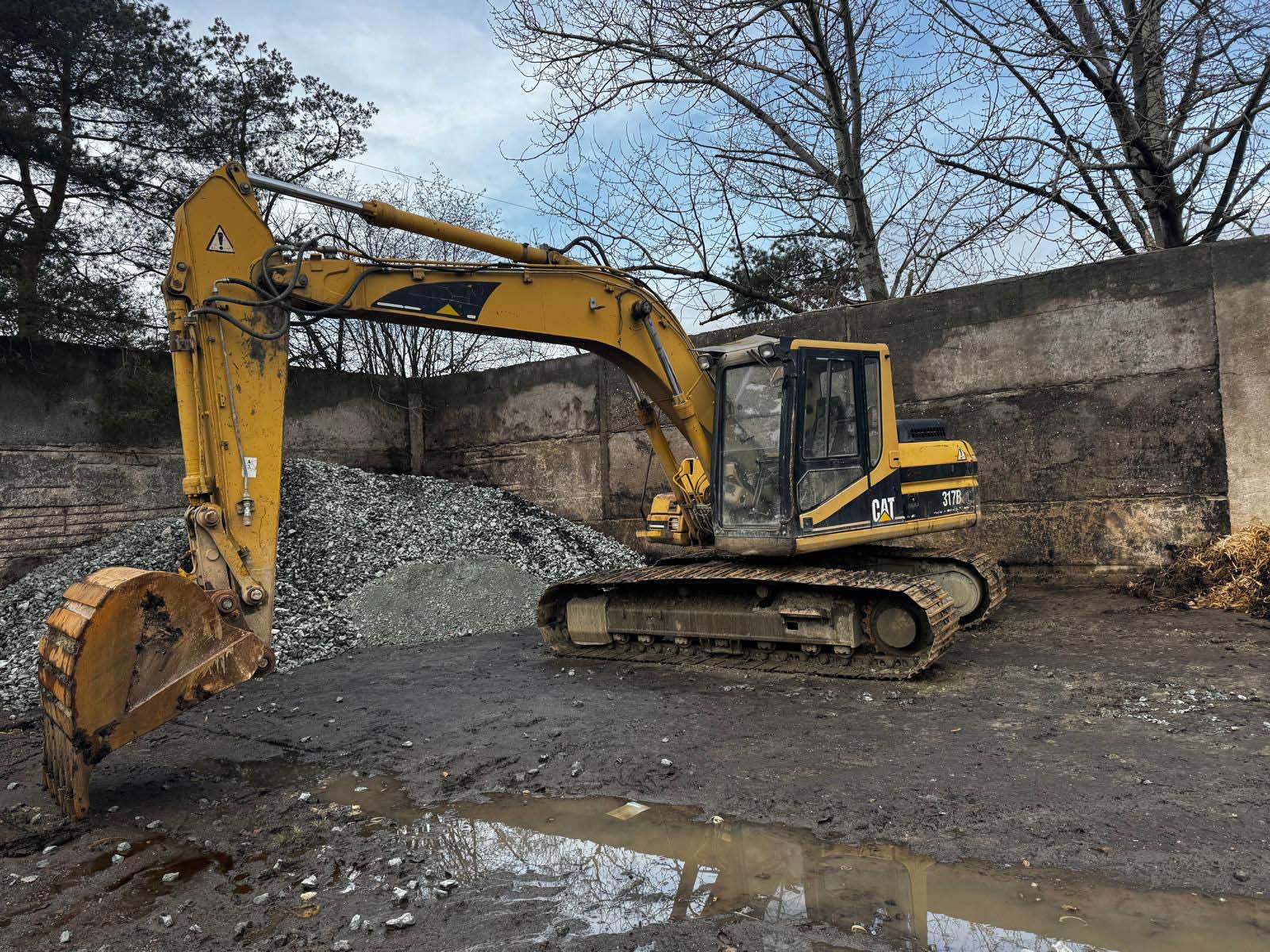 CAT 317BL / 2000 / 19 015 m/h