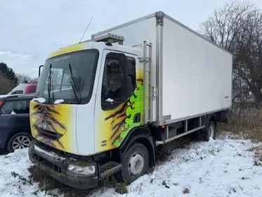 Renault Midlum 180 / 2000 / 850 000 km (1)