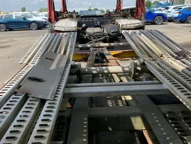 Lohr  Eurolohr C2/ 2004/ car carrier semi-trailer (39)