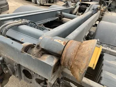 Mercedes Benz Actros 2542L/ 2016/ 6x2 (18)