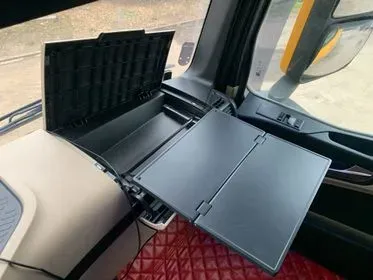 Mercedes Benz Actros 2542L/ 2016/ 6x2 (62)