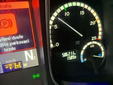 Mercedes Benz Actros 2542L/ 2016/ 6x2 (53)