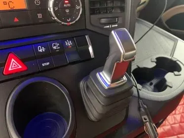 Mercedes Benz Actros 2542L/ 2016/ 6x2 (55)