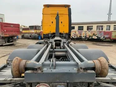 Mercedes Benz Actros 2542L/ 2016/ 6x2 (9)