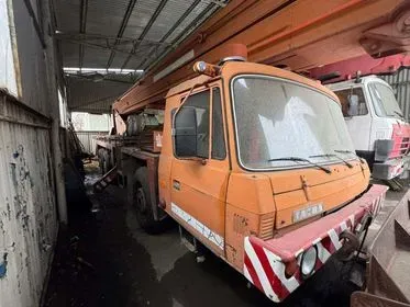 TATRA T 815 PJ 28 170 6x6.1 / 1989 (3)