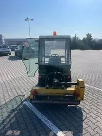 MALOTRAKTOR VEGA HP 30  / 2005 (5)