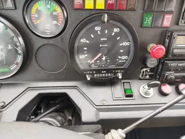 SETRA S 250 SPECIAL / 1998 / 814 000 km (12)