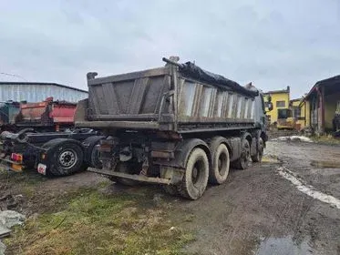 RENAULT KERAX 450.32 PR 8X4 / 2010 (3)