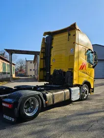 VOLVO FH13A 42T / 2017 / 799 000 km (5)