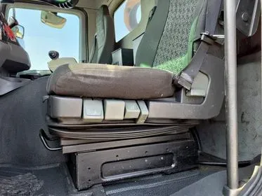 Mercedes Benz Actros 4144 8x4/ 2007/ 438000km/ EURO 4/ container carier/crane (23)