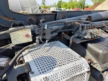 Mercedes Benz Actros 4144 8x4/ 2007/ 438000km/ EURO 4/ container carier/crane (10)