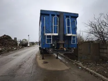 ZASLAW D-653/ 2011/ návěs sklápěcí (3)