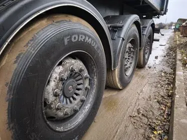 ZASLAW D-653/ 2011/ návěs sklápěcí (13)