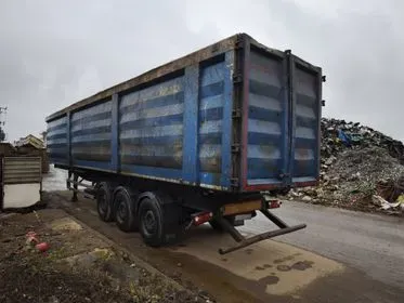 ZASLAW D-653/ 2011/ návěs sklápěcí (9)