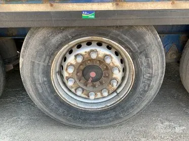 Krone SD /2013/ curtain side semi trailer (30)