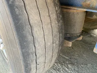 Krone SD /2013/ curtain side semi trailer (35)