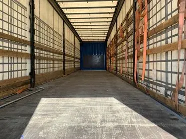 Krone SD /2013/ curtain side semi trailer (44)